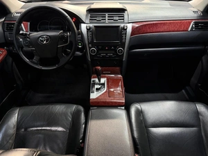 Седан Toyota Camry 2013 года, 1597000 рублей, Красноярск