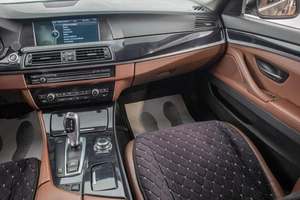 Седан BMW 5 серия 2011 года, 1999000 рублей, Барнаул