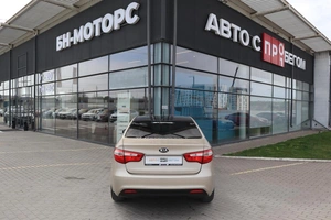 Седан Kia Rio 2014 года, 1250000 рублей, Мирное