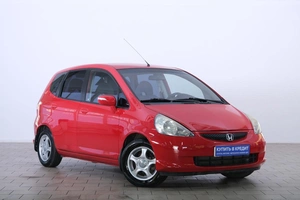 Хетчбэк Honda Jazz 2006 года, 679000 рублей, Омск