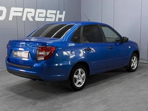 Седан ВАЗ (LADA) Granta 2019 года, 580000 рублей, Омск
