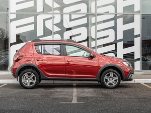 Хетчбэк Renault Sandero Stepway 2020 года, 1322500 рублей, Краснодар