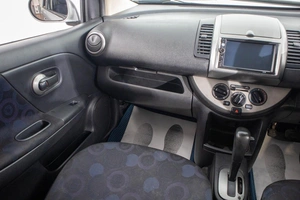 Хетчбэк Nissan Note 2005 года, 389000 рублей, Барнаул