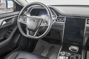 Лифтбек JAC J7 2023 года, 1699000 рублей, Барнаул