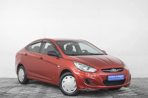 Седан Hyundai Solaris 2013 года, 929000 рублей, Кемерово