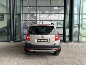 Внедорожник Skoda Yeti 2012 года, 830000 рублей, Уфа