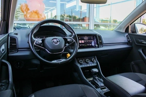 Внедорожник Skoda Karoq 2021 года, 2430000 рублей, Ярославль