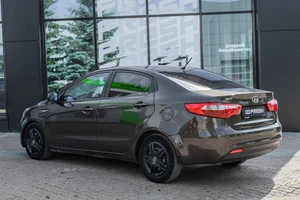 Седан Kia Rio 2014 года, 939000 рублей, Ульяновск