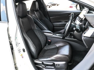 Внедорожник Toyota C-HR 2017 года, 1590000 рублей, Кирилловка