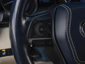 Седан Toyota Camry 2021 года, 3400046 рублей, Москва