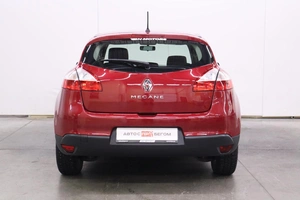 Хэтчбек Renault Megane 2012 года, 890000 рублей, Брянск
