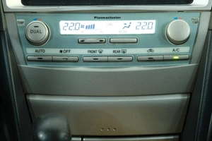 Седан Toyota Camry 2006 года, 1029000 рублей, Омск