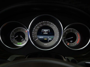 Седан Mercedes-benz CLS-класс 2014 года, 2756055 рублей, Москва