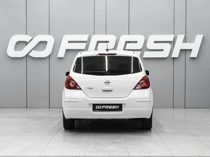 Хетчбэк Nissan Tiida 2013 года, 900000 рублей, Ростов-на-Дону