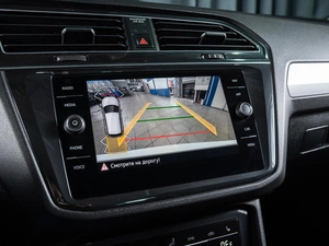 Внедорожник Volkswagen Tiguan 2021 года, 2100000 рублей, Волгоград