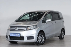 Минивэн Honda Freed 2010 года, 1049000 рублей, Новосибирск