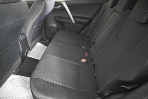 Внедорожник Toyota RAV4 2015 года, 2649000 рублей, Кемерово