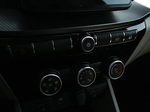 Седан ВАЗ (LADA) Aura 2023 года, 1630000 рублей, Волгоград