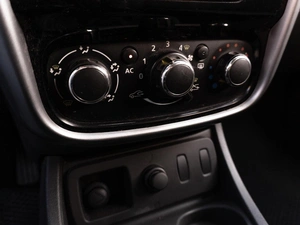 Внедорожник Renault Duster 2013 года, 599000 рублей, Саратов