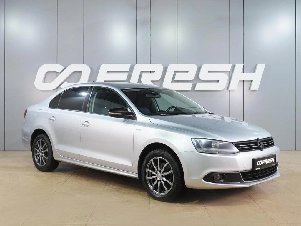 Седан Volkswagen Jetta 2013 года, 1049000 рублей, Воронеж
