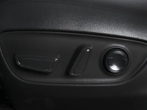 Внедорожник Toyota RAV4 2025 года, 4299000 рублей, Ростов-на-Дону