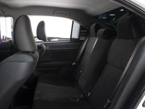 Седан Toyota Corolla Axio 2018 года, 1540000 рублей, Омск