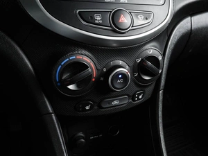 Хетчбэк Hyundai Solaris 2012 года, 799000 рублей, Воронеж