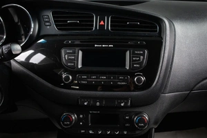 Хетчбэк Kia Ceed 2012 года, 1039000 рублей, Оренбург