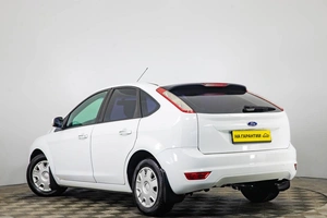 Хетчбэк Ford Focus 2011 года, 609000 рублей, Пермь