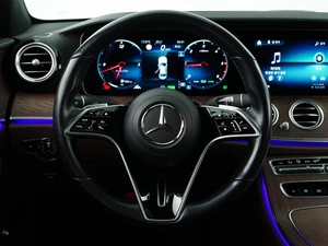Седан Mercedes-benz E-класс 2023 года, 5498999 рублей, Москва
