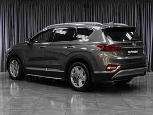 Внедорожник Hyundai Santa Fe 2019 года, 2549000 рублей, Тюмень