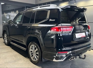 Внедорожник Toyota Land Cruiser 2021 года, 10300000 рублей, Абакан