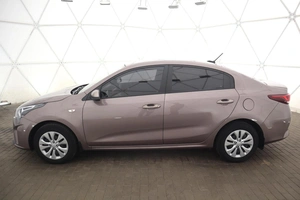 Седан Kia Rio 2020 года, 1710000 рублей, Орёл