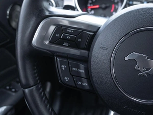 Купе Ford Mustang 2018 года, 2899000 рублей, Краснодар