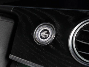 Седан Mercedes-benz E-класс 2018 года, 3449000 рублей, Тюмень