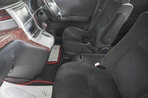 Минивэн Toyota Vellfire 2010 года, 2199000 рублей, Кемерово