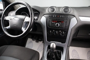 Седан Ford Mondeo 2012 года, 759000 рублей, Оренбург