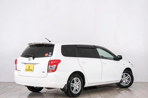 Универсал Toyota Corolla Fielder 2010 года, 889000 рублей, Красноярск