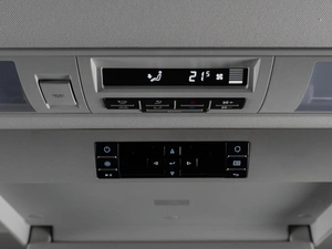 Минивэн Volkswagen Multivan 2018 года, 4770000 рублей, Тюмень