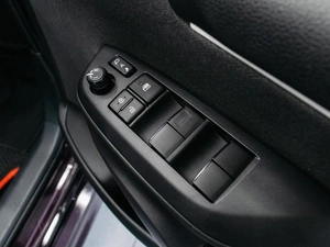 Хетчбэк Toyota Yaris 2020 года, 1500000 рублей, Красноярск