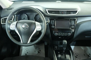 Внедорожник Nissan X-Trail 2017 года, 2289000 рублей, Омск