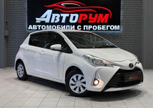 Хетчбэк Toyota Vitz 2017 года, 1087000 рублей, Красноярск