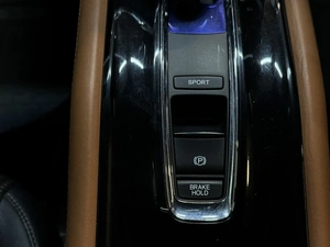 Внедорожник Honda Vezel 2015 года, 1397000 рублей, Красноярск