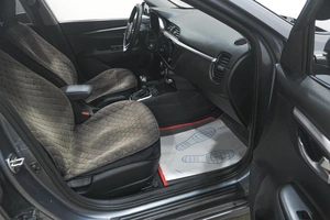 Седан Kia Rio 2020 года, 1689000 рублей, Новокузнецк