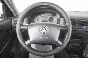 Универсал Volkswagen Golf 2002 года, 349000 рублей, Кемерово