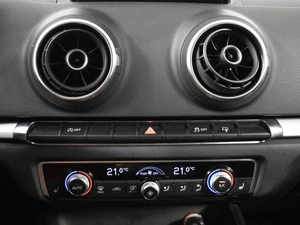 Седан Audi A3 2016 года, 1304900 рублей, Казань