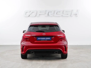 Хетчбэк Mercedes-benz A-класс 2013 года, 1517050 рублей, Москва