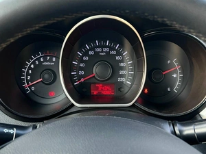 Седан Kia Rio 2016 года, 1120000 рублей, Ижевск