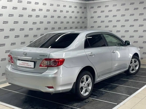 Седан Toyota Corolla 2010 года, 1150000 рублей, Красноярск