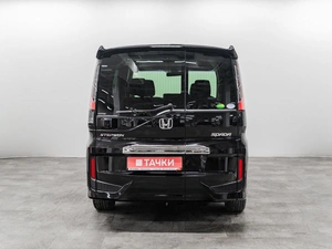Минивэн Honda Stepwgn Spada 2019 года, 2250000 рублей, Красноярск